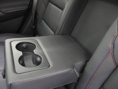 Used 2025 Chevrolet Equinox RS w/ Safety and Technology Package AWD/4WD image 42