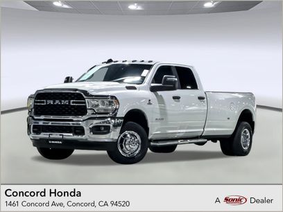 Used 2023 RAM 3500 Big Horn w/ Level 1 Equipment Group