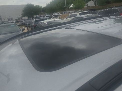 Used 2022 Toyota RAV4 XLE w/ Convenience Package FWD image 7