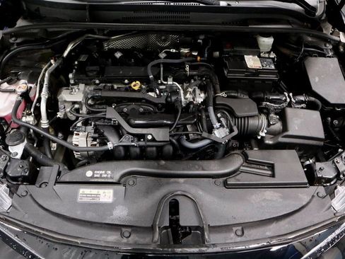 Used 2025 Toyota Corolla LE image 16