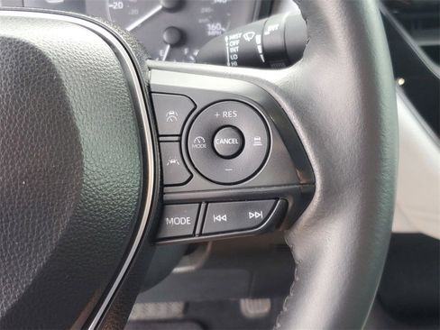 Used 2024 Toyota Corolla SE image 26