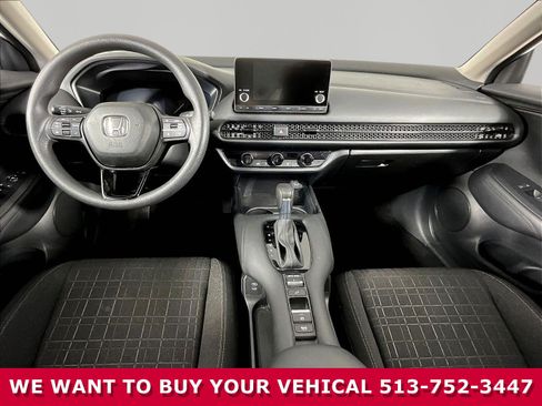 Used 2025 Honda HR-V LX image 7