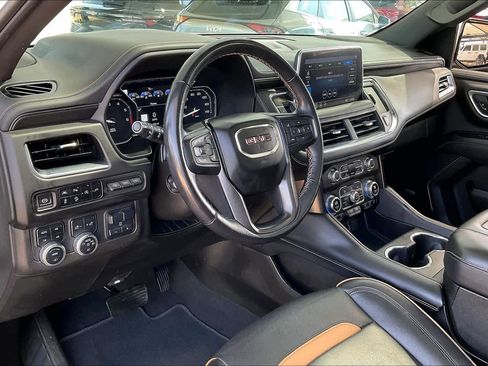 Used 2021 GMC Yukon XL AT4 w/ AT4 Premium Plus Package AWD/4WD image 16