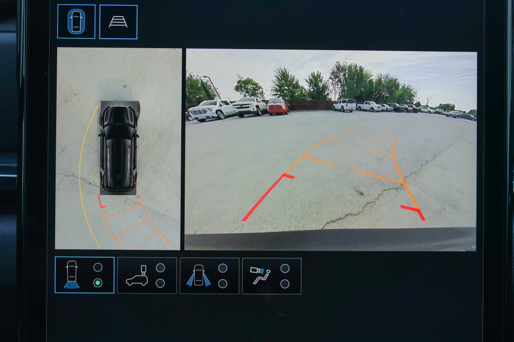 New 2027 GMC Terrain AT4 w/ Technology Package II AWD/4WD image 26