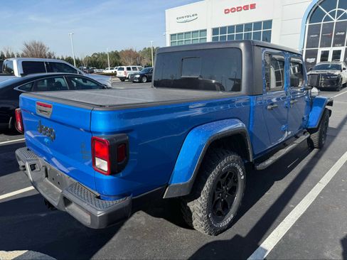 Certified 2021 Jeep Gladiator Sport image 9