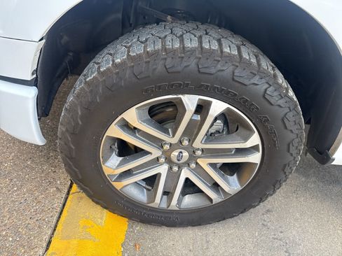 Used 2022 Ford F150 XL w/ STX Appearance Package image 14