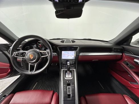 Used 2019 Porsche 911 Carrera RWD image 12
