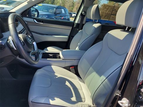 Used 2024 Hyundai Palisade SEL w/ Premium Package image 17
