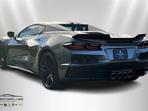 Used 2023 Chevrolet Corvette Z06 image 9