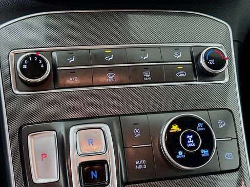 Certified 2023 Hyundai Santa Fe SE w/ Cargo Package image 15