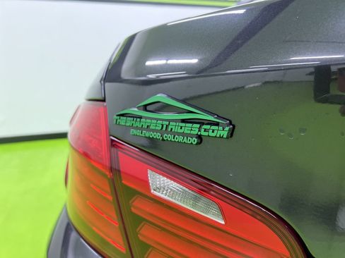 Used 2015 BMW 528i xDrive Sedan AWD/4WD image 11