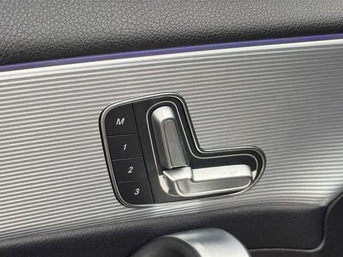 Used 2019 Mercedes-Benz A 220 w/ Premium Package image 18