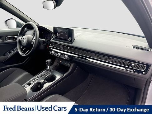 Used 2022 Honda Civic Sport image 27