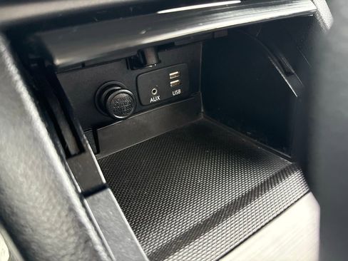 Used 2017 Subaru Outback 2.5i Limited image 44