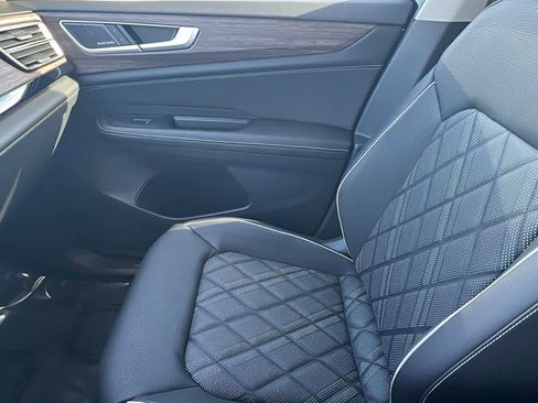 New 2026 Volkswagen Atlas SEL Premium R-Line image 12