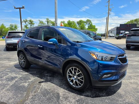 Used 2019 Buick Encore Sport Touring w/ Safety Package FWD image 3