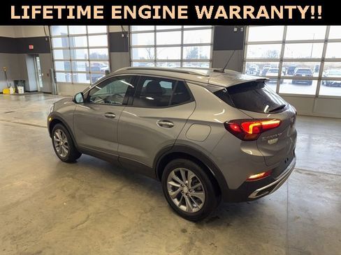 Used 2023 Buick Encore GX Essence w/ Experience Buick Package image 7