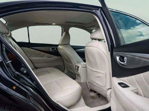 Used 2015 INFINITI Q50 w/ Moonroof Package image 7