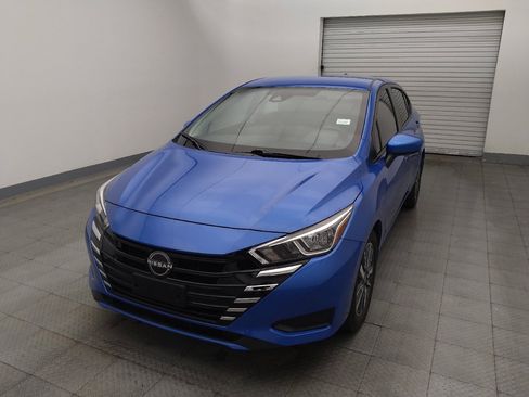 Used 2024 Nissan Versa SV w/ Trunk Package image 15