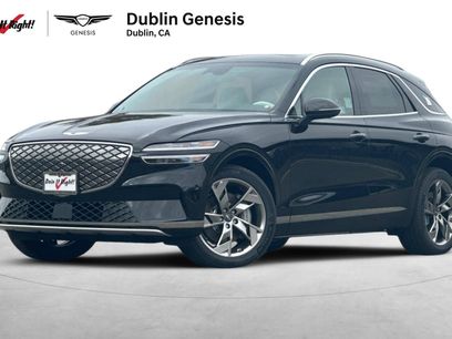 New 2025 Genesis Electrified GV70 Advanced w/ Prestige Package