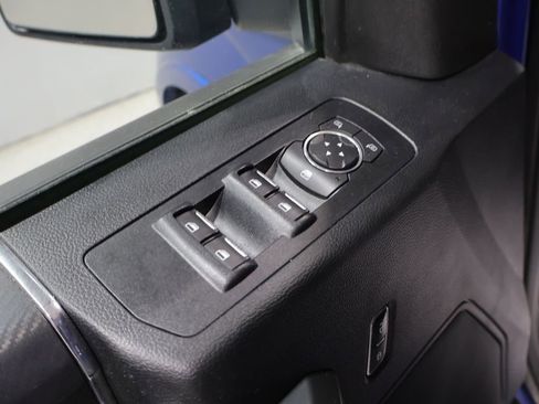 Used 2018 Ford F150 XLT w/ Equipment Group 302A Luxury AWD/4WD image 14