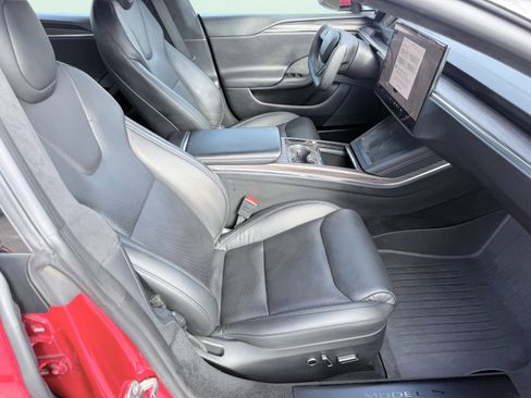 Used 2022 Tesla Model S image 50