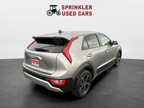 Used 2023 Kia Niro LX FWD image 4