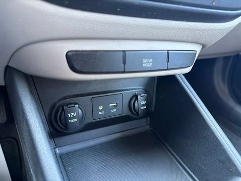 Used 2022 Hyundai Accent SEL FWD image 27