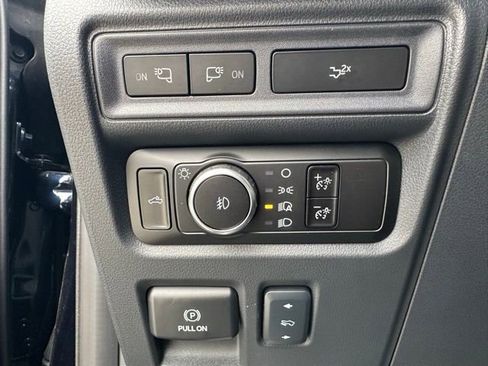 Certified 2024 Ford F150 Lariat w/ Equipment Group 502A High image 26