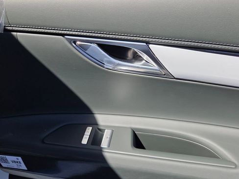 New 2026 Genesis GV80 2.5T AWD/4WD image 15
