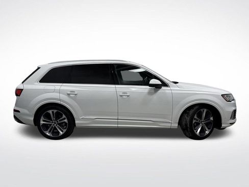 Used 2022 Audi Q7 3.0T Prestige w/ Prestige Package image 2