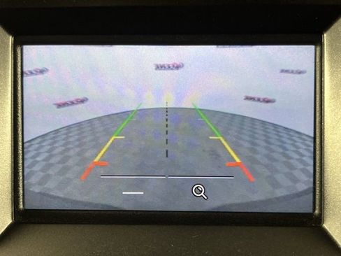 Used 2017 Ford F350 XLT image 10