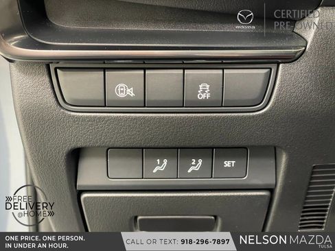 Certified 2025 MAZDA MAZDA3 Carbon image 28