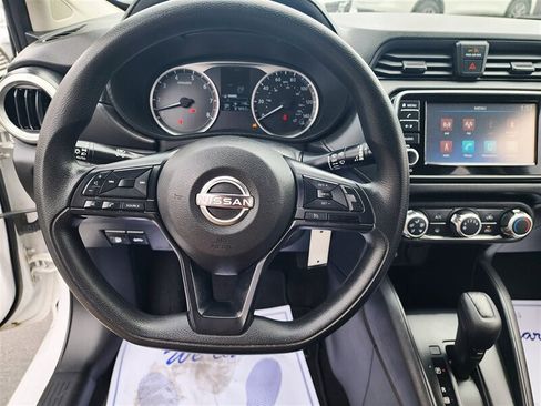 Used 2023 Nissan Versa S w/ S Plus Package image 24