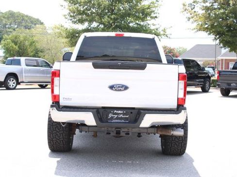 Used 2019 Ford F250 XLT AWD/4WD image 6