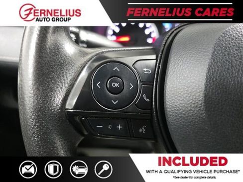 Used 2022 Toyota RAV4 XLE image 26