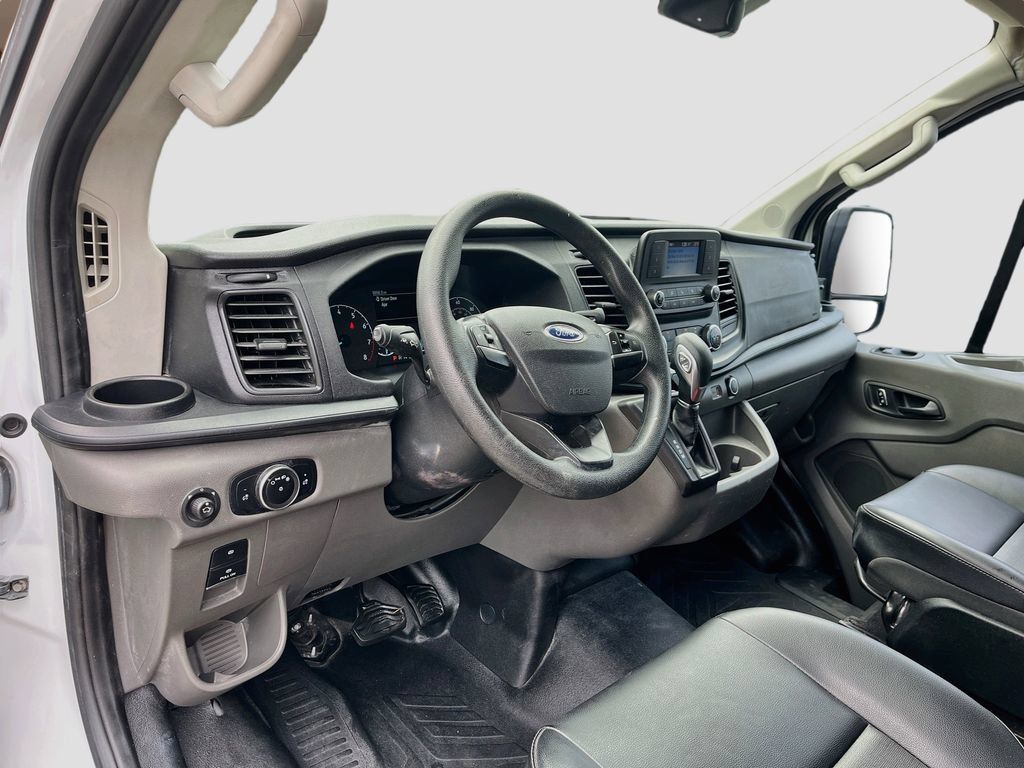 Used 2023 Ford Transit 150 Low Roof RWD image 9