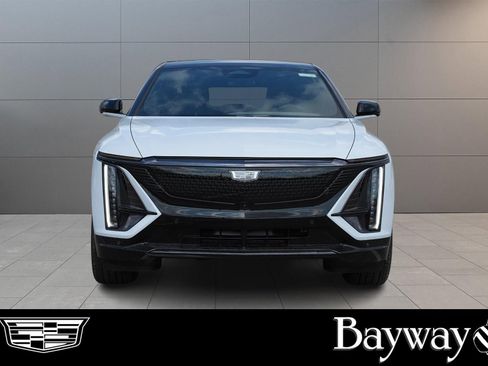 New 2026 Cadillac Lyriq Sport w/ LPO, Floor Liner Package image 2