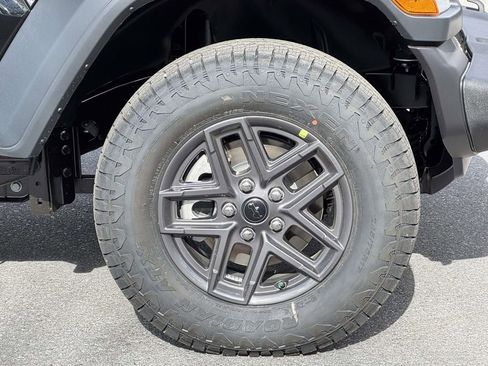 New 2026 Jeep Wrangler Unlimited Sport AWD/4WD image 11