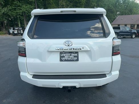Used 2019 Toyota 4Runner SR5 Premium RWD image 6