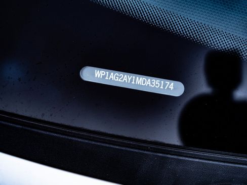 Used 2021 Porsche Cayenne GTS image 33