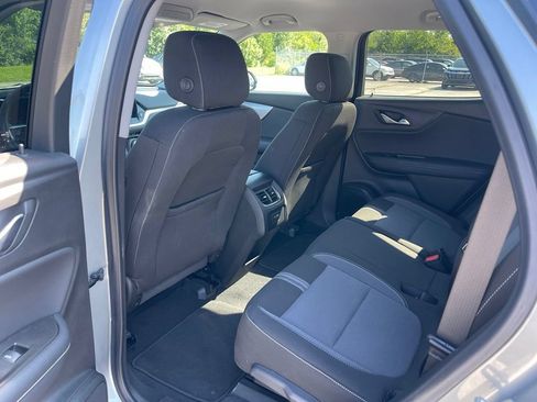 Used 2023 Chevrolet Blazer LT w/ Convenience Package FWD image 15