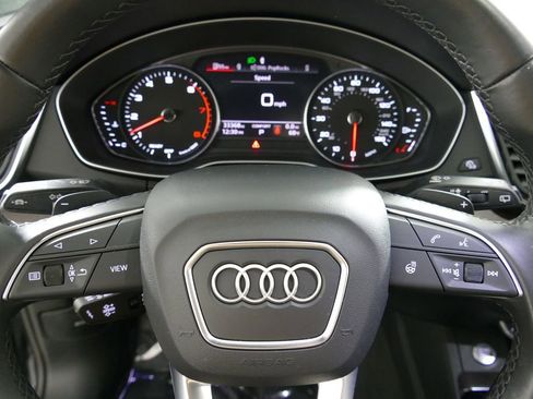 Used 2023 Audi Q5 2.0T Premium w/ Convenience Package AWD/4WD image 25