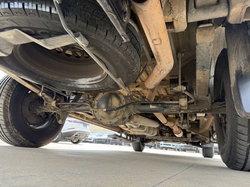 Used 2019 Mercedes-Benz Sprinter 144 image 32