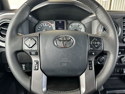 Certified 2020 Toyota Tacoma TRD Sport w/ Technology Package RWD image 21