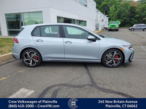 New 2025 Volkswagen GTI SE image 3