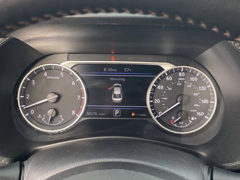 Used 2023 Nissan Sentra SR w/ SR Premium Package image 29