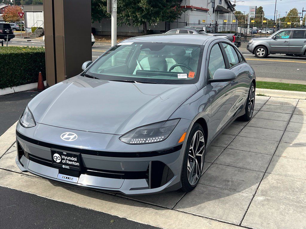 Certified 2024 Hyundai Ioniq 6 SEL RWD image 3