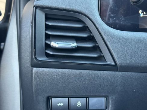 New 2026 Nissan Sentra SV w/ SV Convenience Package image 15