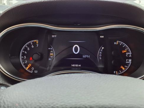 Used 2014 Jeep Grand Cherokee Limited image 17